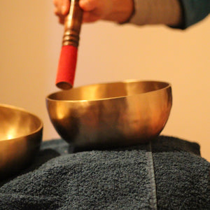 Massage sonore Bols Tibétains