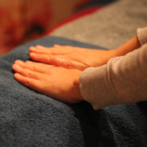 Massage du ventre Chi nei tsang